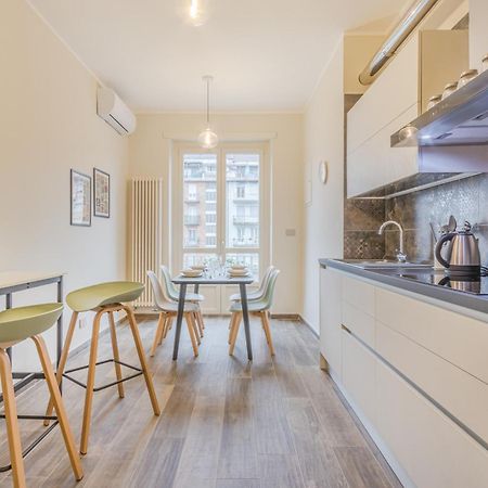 Appartamenti Vista Mole, Centro A 15 Min - Luxury Suites & Fast Wifi Торино Екстериор снимка