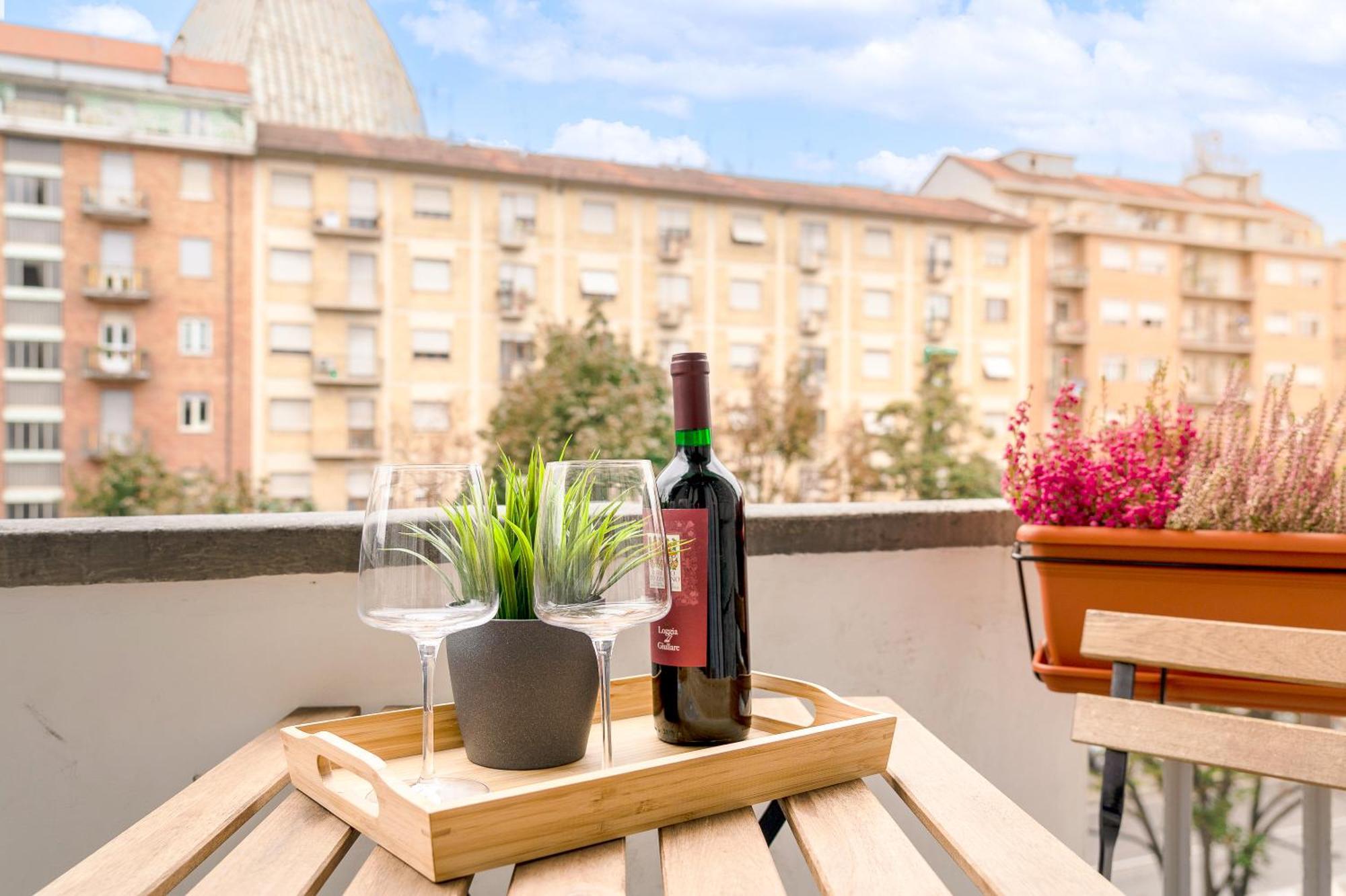 Appartamenti Vista Mole, Centro A 15 Min - Luxury Suites & Fast Wifi Торино Екстериор снимка