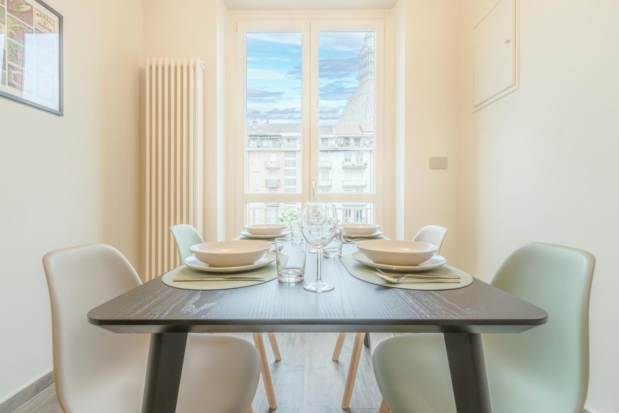 Appartamenti Vista Mole, Centro A 15 Min - Luxury Suites & Fast Wifi Торино Екстериор снимка