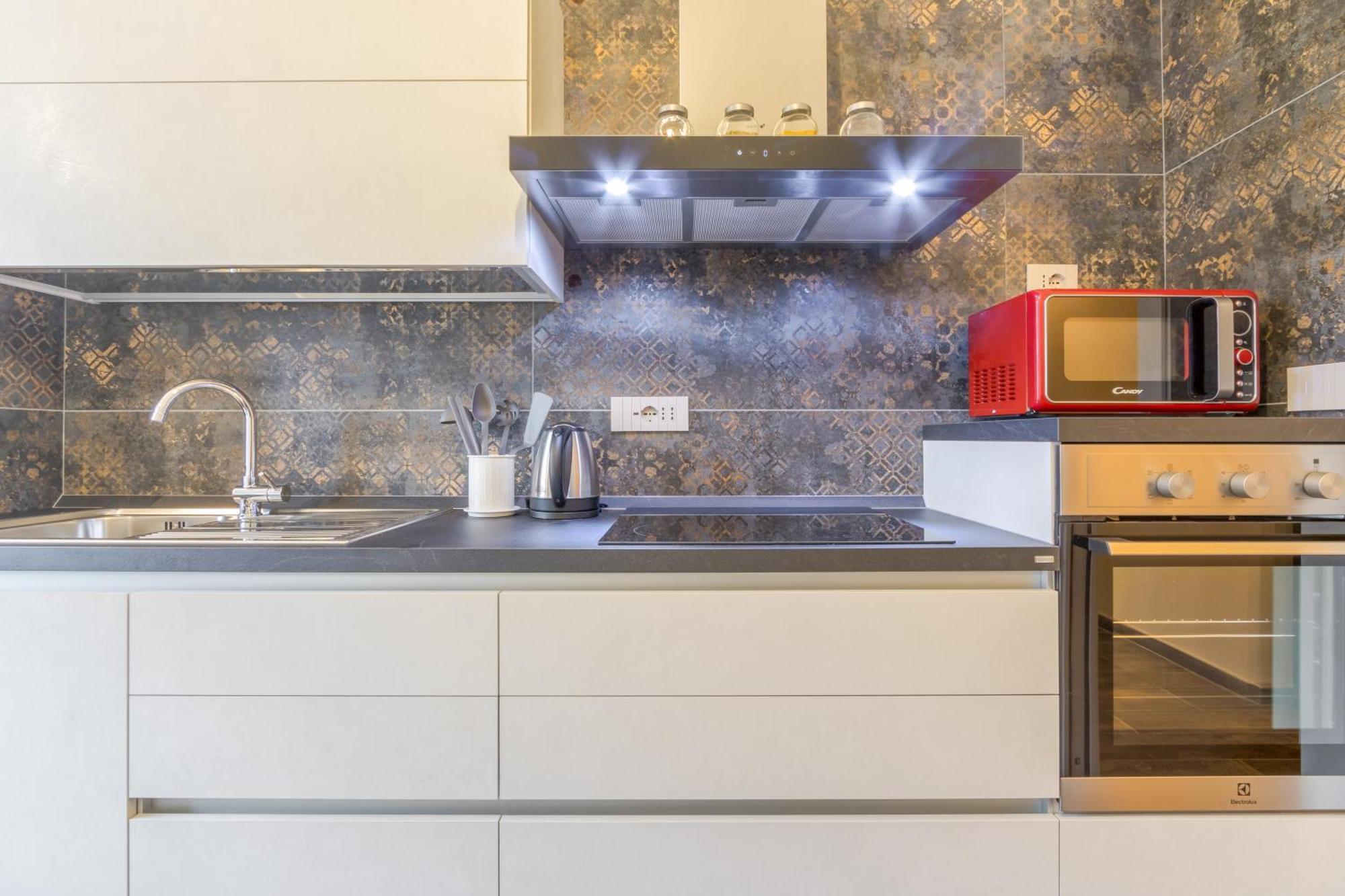 Appartamenti Vista Mole, Centro A 15 Min - Luxury Suites & Fast Wifi Торино Екстериор снимка